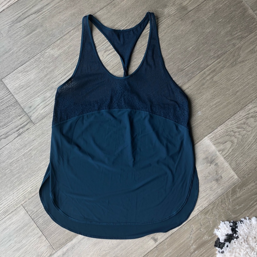 Lululemon teal mesh tank top 8